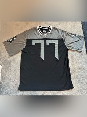 Men’s Star Wars Darth Vader Jersey XL Black and Grey Graphic Print Sleeve